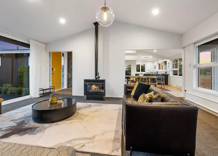 Villa Above Par Golf Course With Hot Tub 4bd3bth *