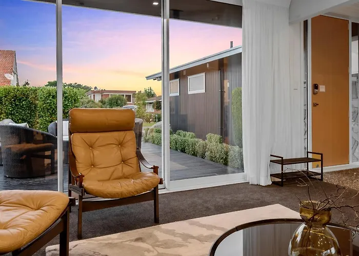 Villa Above Par Golf Course With Hot Tub 4bd3bth Rotorua